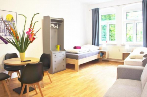 Ara Monteurszimmer